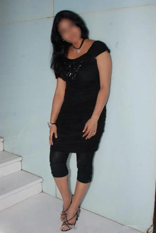 Call Girls Dhekiajuli